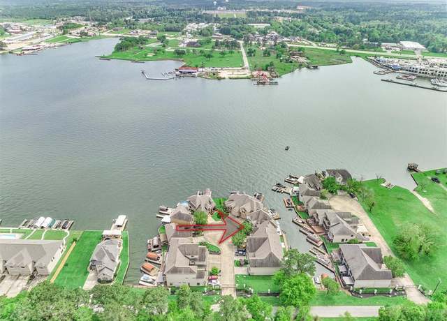 Property at 343 Old Aqua Lndg E, Conroe, TX 77356, 3 beds, 2.5 baths