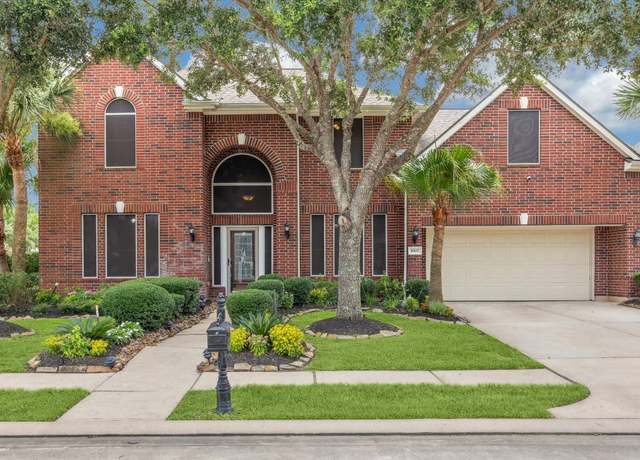 Property at 1002 Vatican Ct, Pearland, TX 77581, 4 beds, 3.5 baths