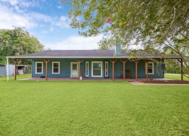 Property at 242 County Road 613, Dayton, TX 77535, 4 beds, 2 baths