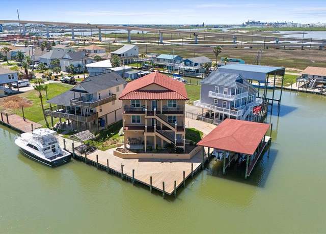 Property at 12 Kingfish Ln, Freeport, TX 77541, 4 beds, 3.5 baths