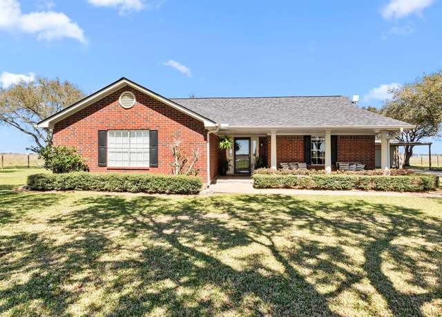 Property at 764 County Road 207, East Bernard, TX 77435, 3 beds, 2 baths