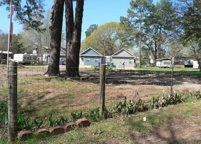Property at 9090 Marigold St, Willis, TX 77318
