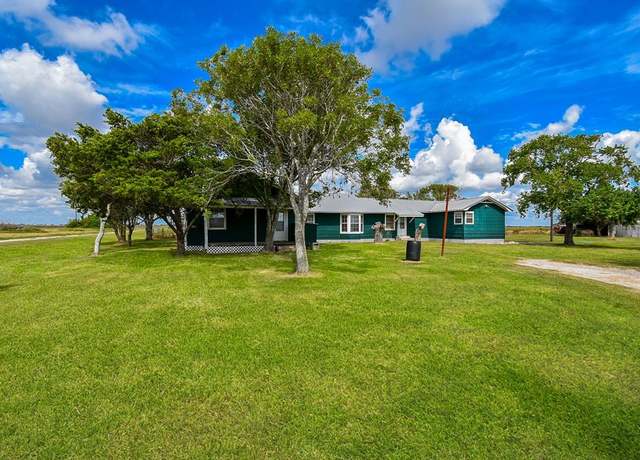 Property at 315 Junek Rd, Palacios, TX 77465, 4 beds, 2 baths