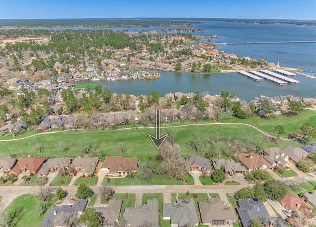 Property at 61 Edgewood Dr, Montgomery, TX 77356