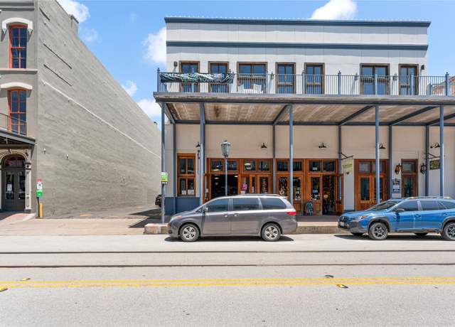 Property at 2218 Strand St, Galveston, TX 77550, 1 bed, 1 bath