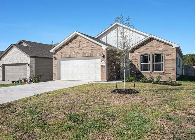 Property at 11021 Ondrea Ln, Willis, TX 77318, 4 beds, 2 baths