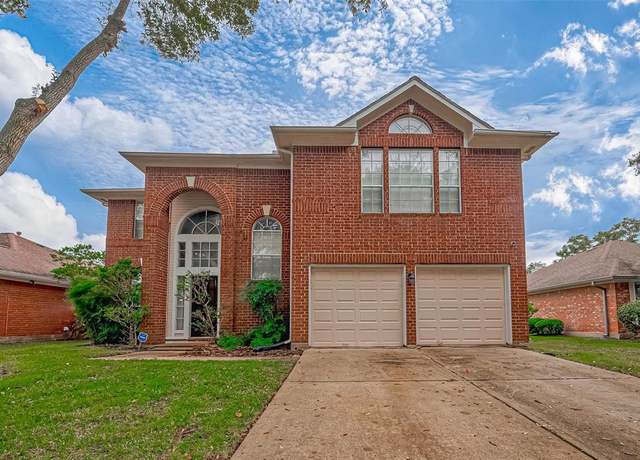 Property at 211 Rolling Plains Dr, Sugar Land, TX 77479, 4 beds, 2.5 baths