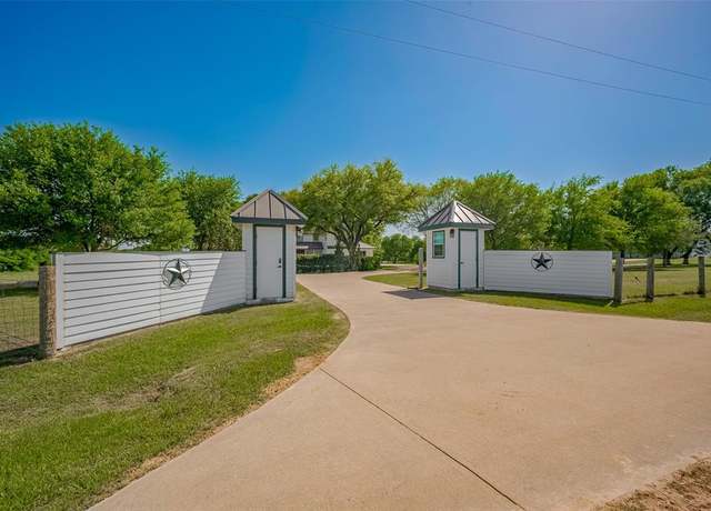Property at 9271 Buckhorn Estates Rd, Bellville, TX 77418, 4 beds, 2 baths