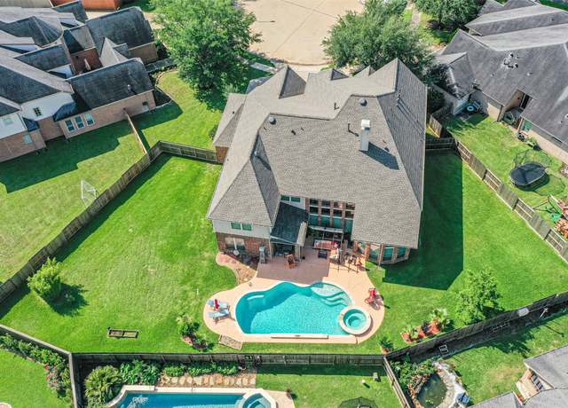 Property at 2402 Chesley Park Ct, Katy, TX 77494, 5 beds, 4.5 baths