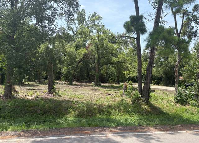 Property at 13910 Forest Knoll Dr, Houston, TX 77049