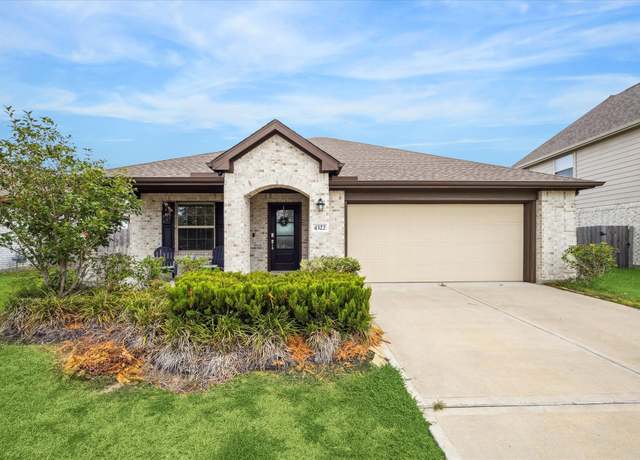 Property at 4322 Oakdale Mist Dr, Dickinson, TX 77539, 3 beds, 2 baths