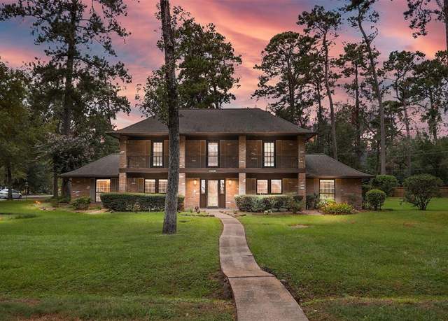 Property at 1501 Sweet Gum Ln, Houston, TX 77339, 6 beds, 5 baths