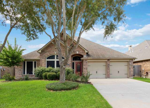 Property at 5315 Belvedere Dr, Rosenberg, TX 77471, 4 beds, 2.5 baths
