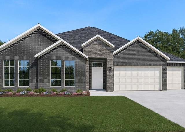 Property at 304 Louvenia Ct, Pinehurst, TX 77362, 4 beds, 4.5 baths