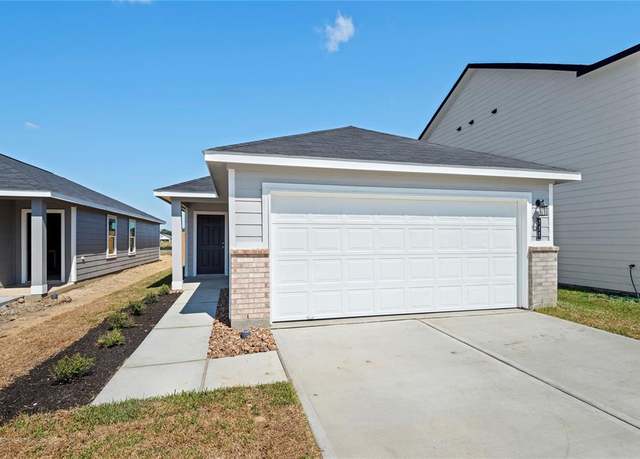 Property at 783 Westpointe Dr, Dayton, TX 77535, 3 beds, 2 baths