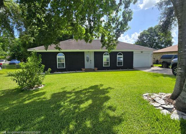 Property at 1714 Avenue A, Danbury, TX 77534, 4 beds, 2 baths