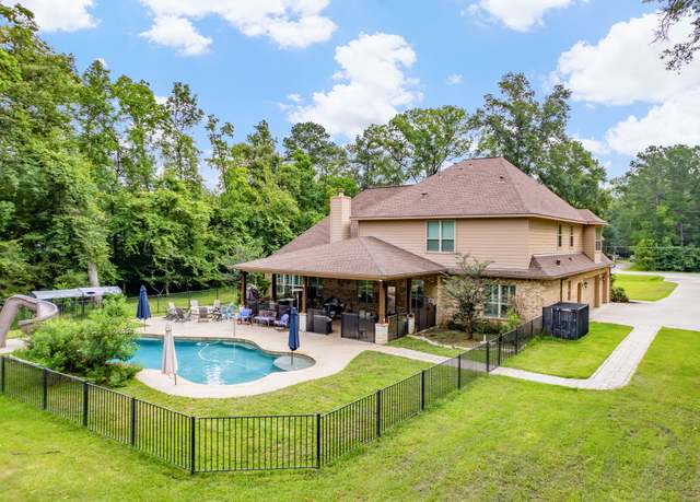 Property at 1018 Winchester Bnd, Huffman, TX 77336, 5 beds, 4.5 baths