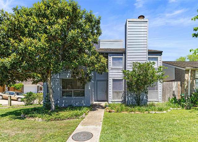 Property at 8712 Covent Garden St St, Houston, TX 77031, 4 beds, 2.5 baths