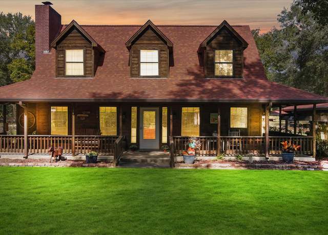 Property at 388 N G Smith Rd, Livingston, TX 77351, 3 beds, 2.5 baths