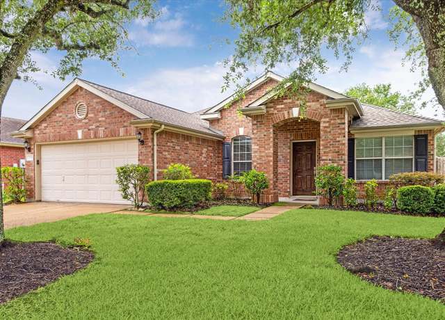 Property at 21551 Elm Hurst Ln, Katy, TX 77450, 3 beds, 2 baths