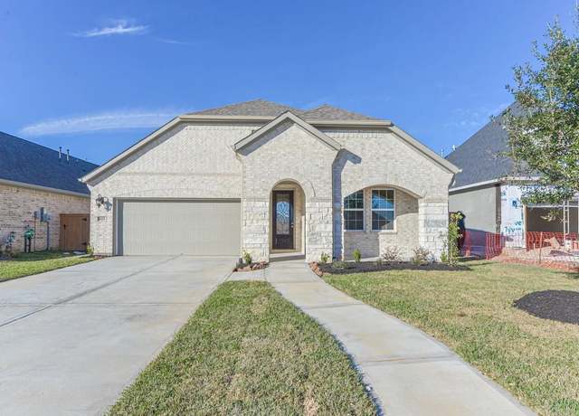 Property at 13015 Soaring Forest Dr, Conroe, TX 77302, 3 beds, 2 baths