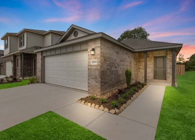 Property at 13591 Bay Springs Dr, Conroe, TX 77303, 3 beds, 2 baths