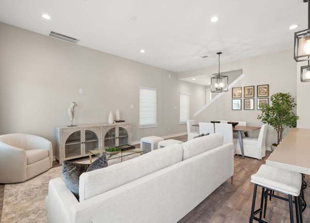 Property at 412 Stonework Landing Ln, Houston, TX 77076, 4 beds, 2.5 baths