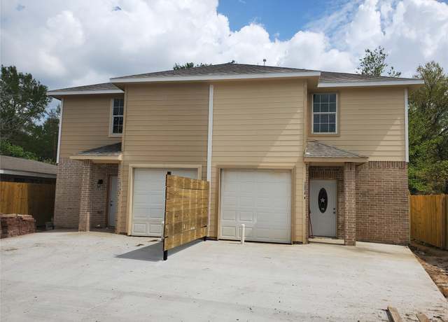 Property at 13310 Robertcrest St, Houston, TX 77039, 6 beds, 4 baths