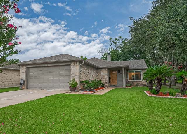 Property at 3407 Hillstone Dr, Sugar Land, TX 77479, 3 beds, 2 baths