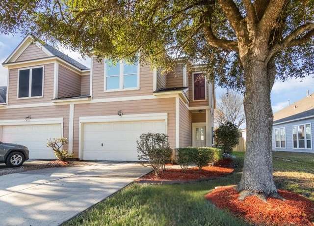 Property at 6623 Independence Blvd, Baytown, TX 77521, 3 beds, 2.5 baths