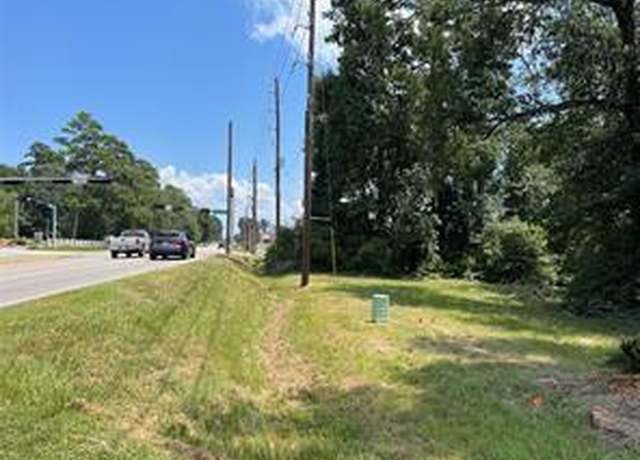 Property at 15201 Walden Rd, Montgomery, TX 77356