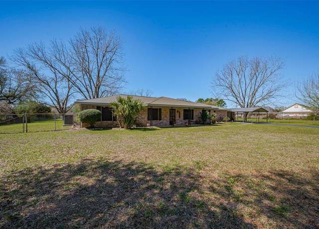 Property at 26003 Fountaine Bleau Dr, Tomball, TX 77377, 4 beds, 3.5 baths