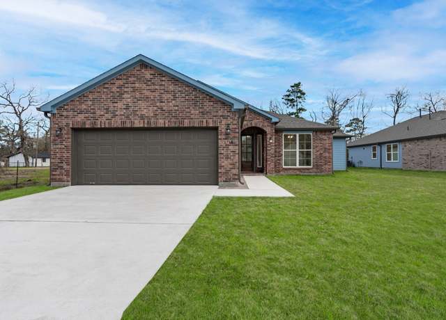 Property at 1718 Eastvale Dr, Spring, TX 77386, 4 beds, 2.5 baths