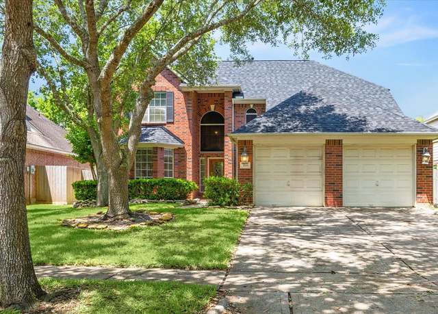 Property at 3119 Five Oaks Dr, Missouri City, TX 77459, 4 beds, 2.5 baths