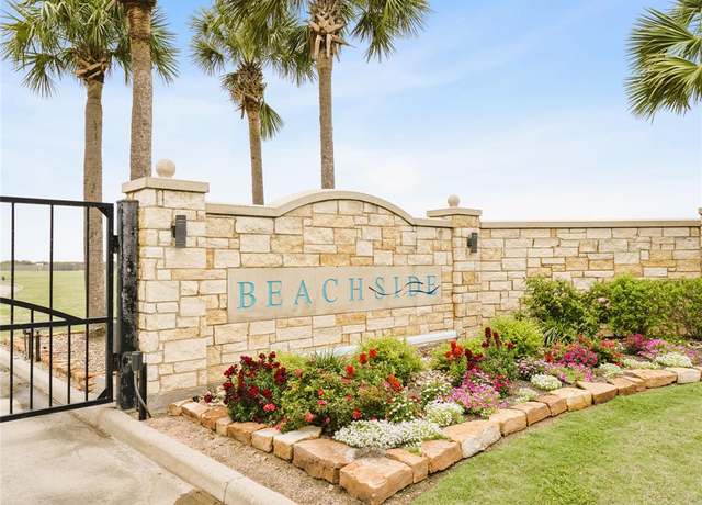 Property at 3013 Palacios Bay Dr, Palacios, TX 77465