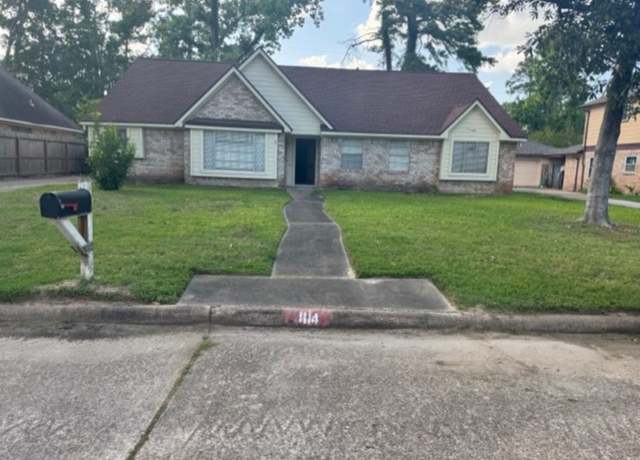 Property at 1114 Manatee Ln, Houston, TX 77090, 4 beds, 2.5 baths