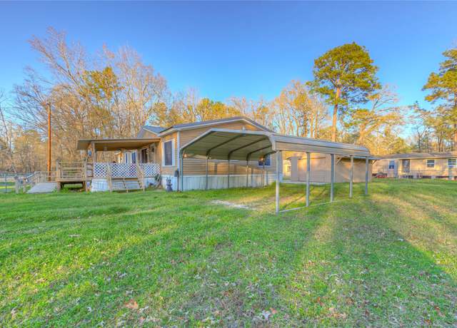 Property at 166 Parkpine, Livingston, TX 77351, 4 beds, 2 baths
