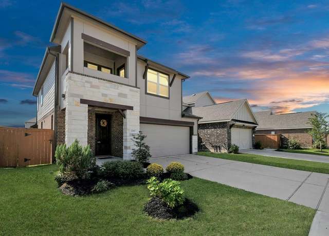 Property at 12810 Ilderton Dr, Humble, TX 77346, 4 beds, 2.5 baths