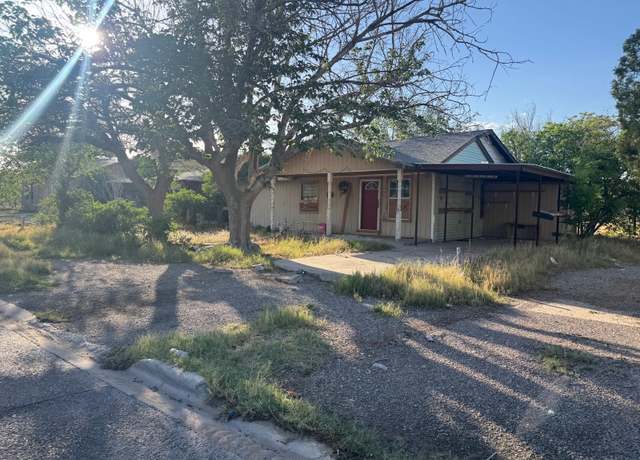 Property at 2012 W 6th St, Odessa, TX 79763, 2 beds, 1 bath