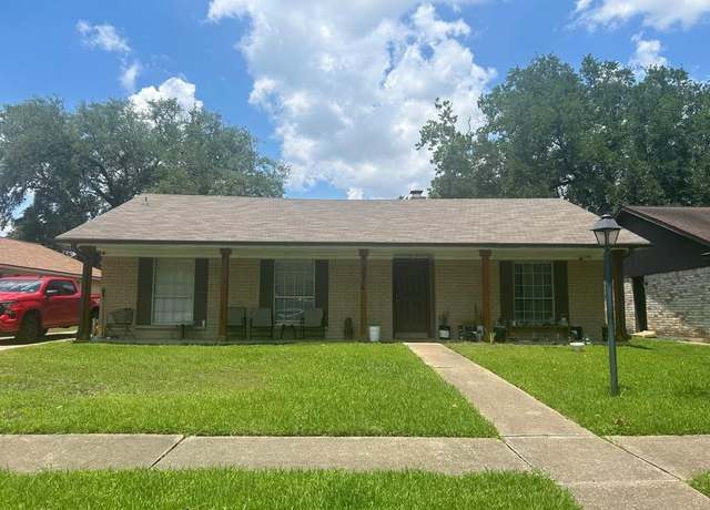 Property at 9314 Kristin Dr, Houston, TX 77031, 3 beds, 2 baths
