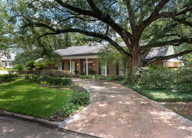Property at 403 Brown Saddle St, Houston, TX 77057, 4 beds, 3.5 baths