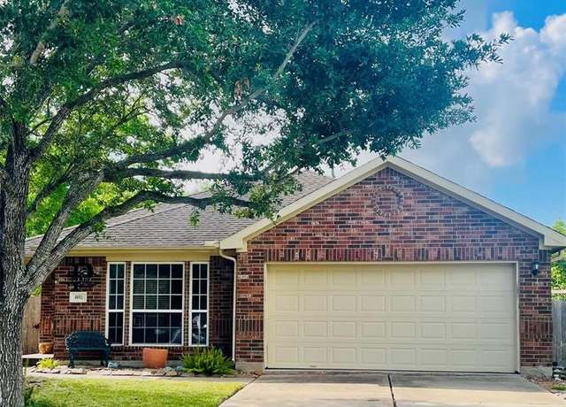 Property at 4602 Pompton Ct, Pearland, TX 77584, 3 beds, 2 baths