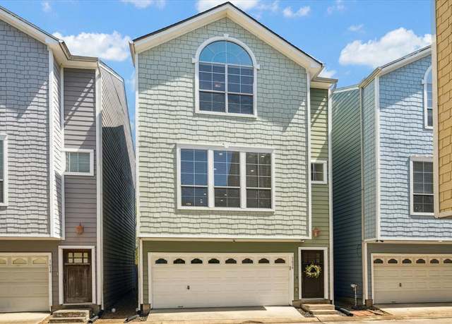 Property at 1616 W 13th St, Houston, TX 77008, 3 beds, 2.5 baths