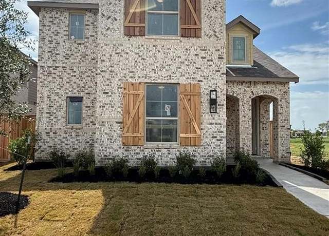 Property at 12111 Wildflower Dr, Mont Belvieu, TX 77523, 4 beds, 3.5 baths
