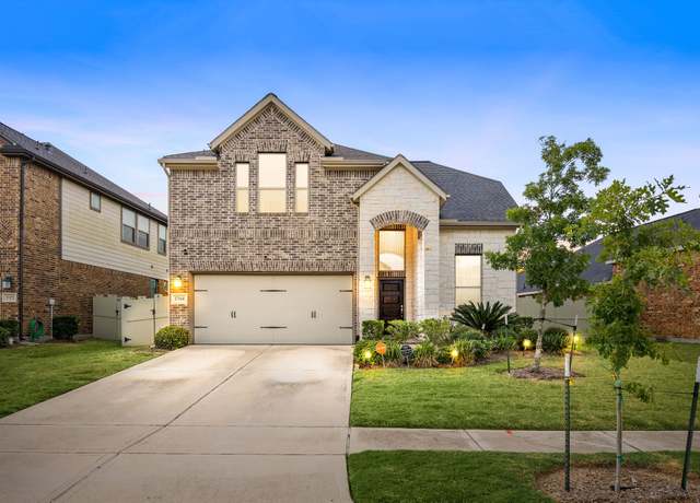 Property at 17068 Easter Lily Dr, Conroe, TX 77385, 4 beds, 3 baths
