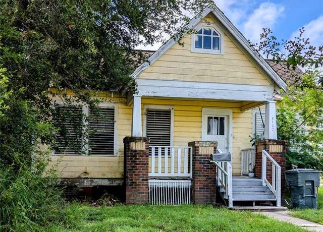 Property at 5127 Bernardo De Galvez, Galveston, TX 77551, 3 beds, 1 bath