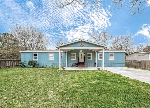 Property at 18592 Huckleberry Ln, Porter, TX 77365, 4 beds, 3 baths