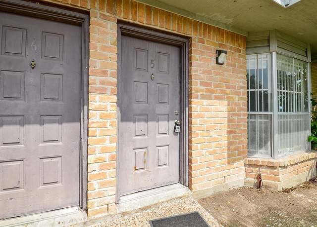 Property at 9350 Country Creek Dr #5, Houston, TX 77036, 2 beds, 2.5 baths