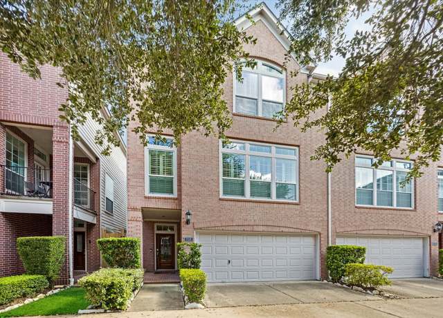 Property at 708 Hartman St, Houston, TX 77007, 3 beds, 3.5 baths