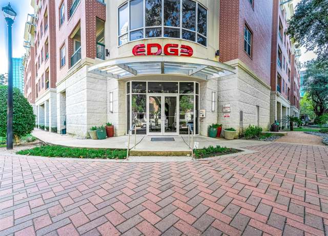 Property at 300 St Joseph Pkwy #121, Houston, TX 77002, 1 bed, 2 baths